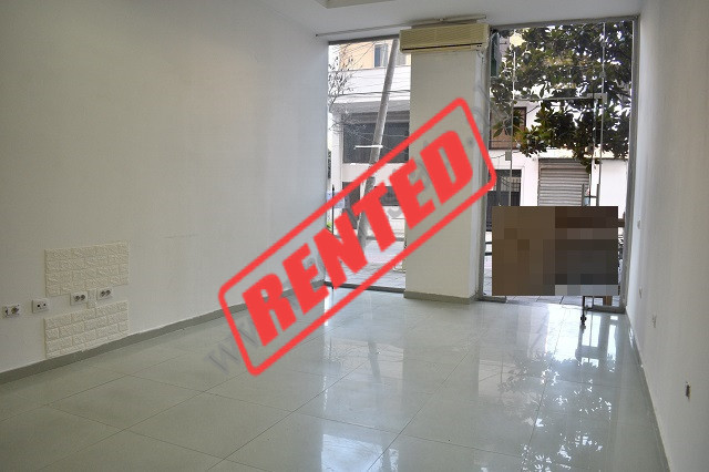 Store for rent in 4 Deshmoret Street near the Selvia area in Tirana, Albania.
It is positioned on t